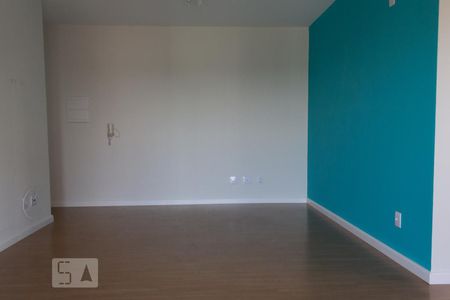 Sala de apartamento à venda com 2 quartos, 60m² em Morada das Vinhas, Jundiaí