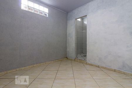 Casa à venda com 100m², 2 quartos e 1 vagaSala