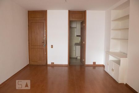 Sala de apartamento para alugar com 2 quartos, 95m² em Flamengo, Rio de Janeiro