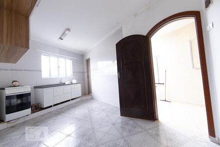 Cozinha de apartamento para alugar com 1 quarto, 60m² em Vila Matilde, São Paulo