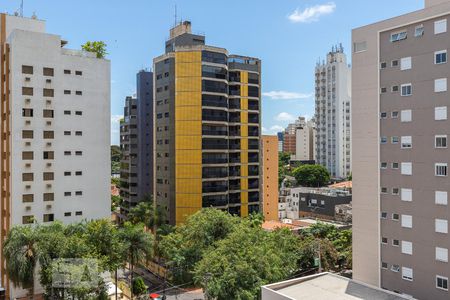 Vista da sacada de apartamento para alugar com 3 quartos, 105m² em Cambuí, Campinas