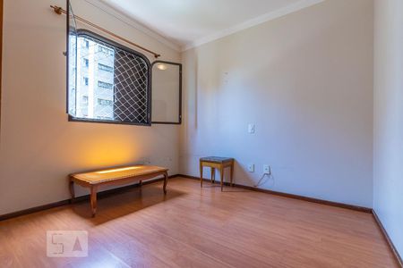 Quarto 2 de apartamento para alugar com 3 quartos, 105m² em Cambuí, Campinas