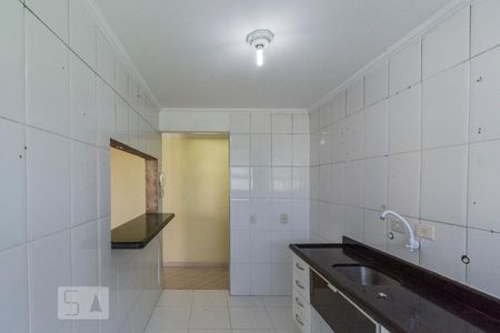 Cozinha de apartamento para alugar com 2 quartos, 56m² em Pestana, Osasco