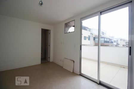 Suíte de apartamento à venda com 2 quartos, 180m² em Recreio dos Bandeirantes, Rio de Janeiro