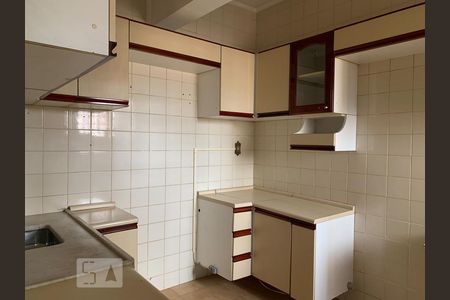 Cozinha de apartamento para alugar com 1 quarto, 46m² em Botafogo, Campinas