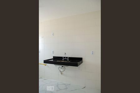 Cozinha  de apartamento para alugar com 1 quarto, 46m² em Humaitá, Porto Alegre