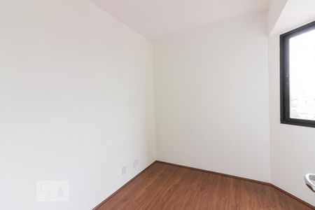 Quarto 2 de apartamento para alugar com 3 quartos, 70m² em Parque Peruche, São Paulo