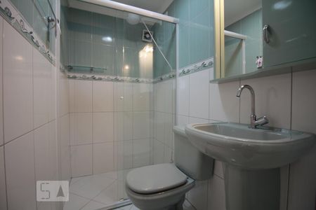 Banheiro 1 de apartamento para alugar com 3 quartos, 64m² em Jardim Arpoador, São Paulo