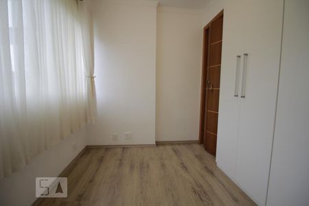 Quarto 2 de apartamento para alugar com 3 quartos, 64m² em Jardim Arpoador, São Paulo