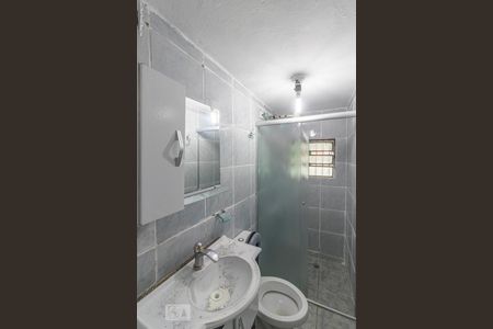 Banheiro de casa para alugar com 1 quarto, 50m² em Jardim Popular, São Paulo