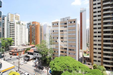 Vista de apartamento para alugar com 2 quartos, 84m² em Indianópolis, São Paulo