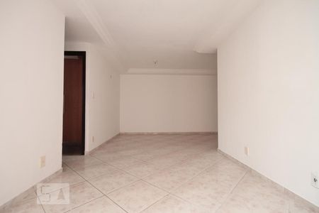 Sala de apartamento para alugar com 2 quartos, 64m² em Jardim Santa Emília, São Paulo