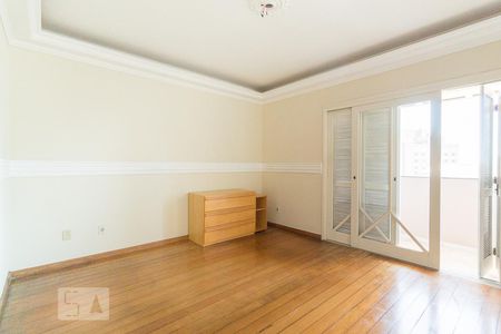 Dormitório 4 de casa à venda com 5 quartos, 458m² em Chácara das Pedras, Porto Alegre