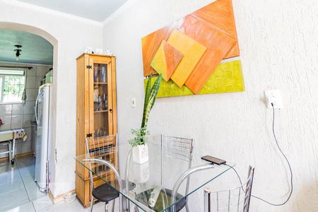 Sala de casa de condomínio à venda com 2 quartos, 70m² em Cavalhada, Porto Alegre