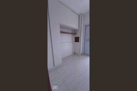 Dormitório  1 de apartamento para alugar com 2 quartos, 88m² em Vila Scarpelli, Santo André
