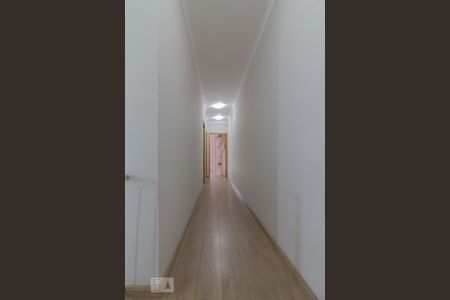 Corredor superior de casa à venda com 3 quartos, 173m² em Vila Firmiano Pinto, São Paulo