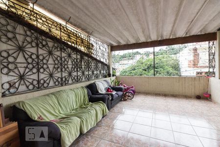 Terraço de casa à venda com 4 quartos, 255m² em Vila Amália (zona Norte), São Paulo