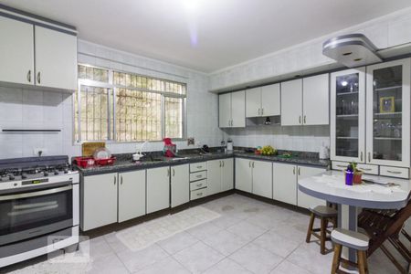 Cozinha de casa à venda com 4 quartos, 255m² em Vila Amália (zona Norte), São Paulo