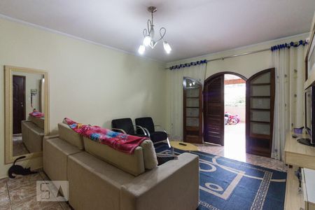Sala de casa à venda com 4 quartos, 255m² em Vila Amália (zona Norte), São Paulo
