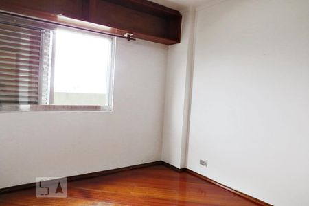 Quarto de apartamento para alugar com 2 quartos, 78m² em Vila Mazzei, São Paulo