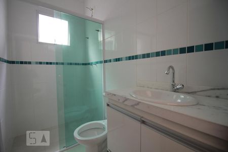 Banheiro Suíte 1 de casa à venda com 3 quartos, 220m² em Butantã, São Paulo