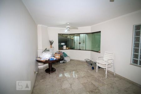 Sala de Estar de casa à venda com 3 quartos, 240m² em Jardim Anália Franco, São Paulo
