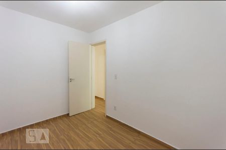 Quarto de apartamento à venda com 2 quartos, 45m² em Vila Carminha, Campinas