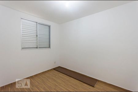 Quarto de apartamento à venda com 2 quartos, 45m² em Vila Carminha, Campinas
