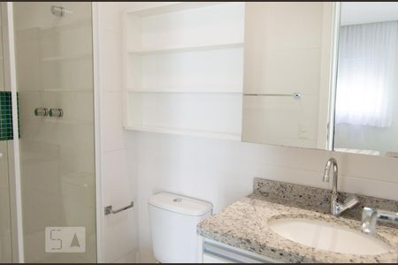 Banheiro de apartamento à venda com 1 quarto, 36m² em Santa Efigênia, São Paulo