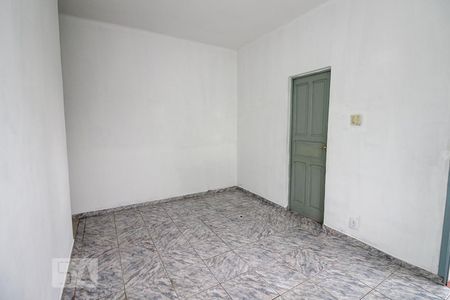 Sala de casa para alugar com 2 quartos, 100m² em Irajá, Rio de Janeiro