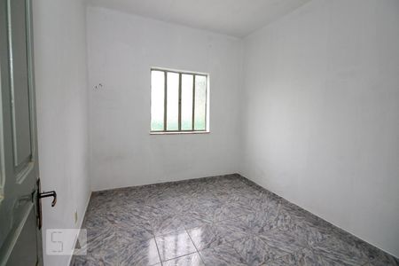 Quarto 1 de casa para alugar com 2 quartos, 100m² em Irajá, Rio de Janeiro