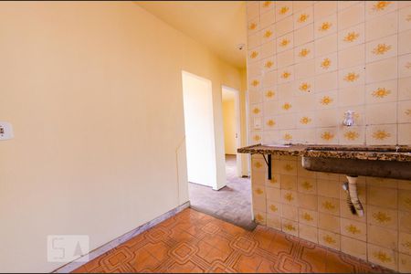 Cozinha de apartamento para alugar com 2 quartos, 52m² em Gameleira, Belo Horizonte