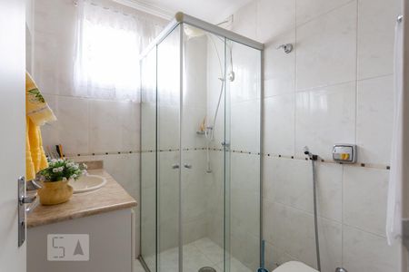 Banheiro de apartamento à venda com 2 quartos, 85m² em Ponte Preta, Campinas