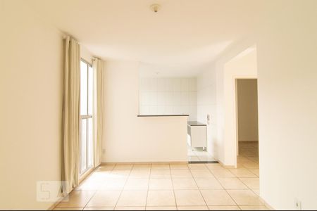 Sala de apartamento à venda com 2 quartos, 44m² em Urca, Belo Horizonte