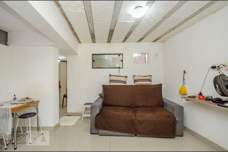 Sala de kitnet/studio para alugar com 1 quarto, 60m² em Havaí, Belo Horizonte