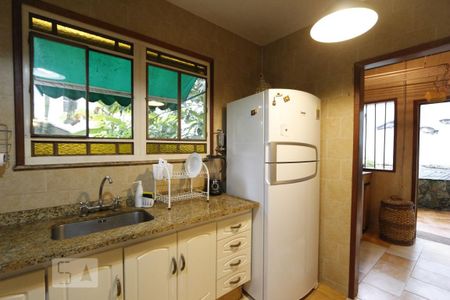 Cozinha de casa à venda com 3 quartos, 340m² em Jacarepaguá, Rio de Janeiro