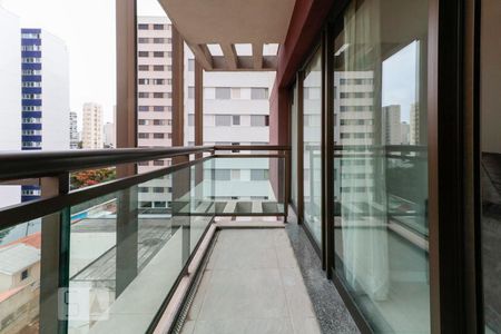 Varanda de apartamento para alugar com 2 quartos, 65m² em Sumaré, São Paulo