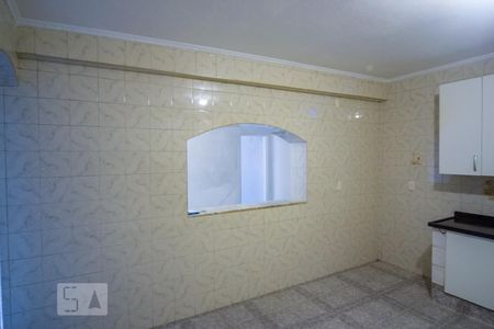 Cozinha de casa para alugar com 2 quartos, 70m² em Vila Santa Clara, São Paulo