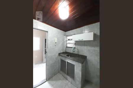 Cozinha de casa para alugar com 1 quarto, 40m² em Cachambi, Rio de Janeiro