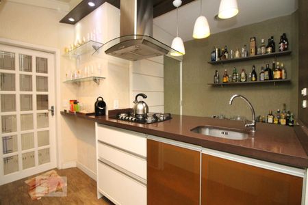 Apartamento à venda com 3 quartos, 145m² em Rio Branco, Porto Alegre
