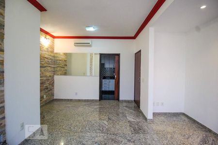 Apartamento para alugar com 3 quartos, 80m² em Santa Efigênia, Belo Horizonte