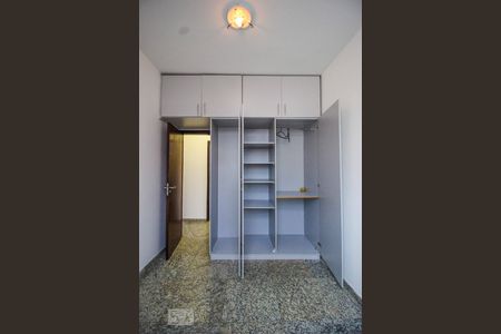 Apartamento para alugar com 3 quartos, 80m² em Santa Efigênia, Belo Horizonte