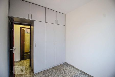 Apartamento para alugar com 3 quartos, 80m² em Santa Efigênia, Belo Horizonte