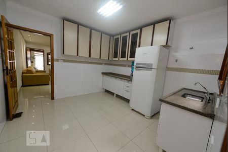 Cozinha de casa à venda com 3 quartos, 117m² em Vila Augusta, Guarulhos