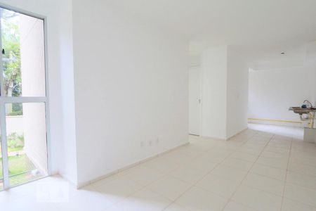 Sala de apartamento à venda com 2 quartos, 50m² em Jacarepaguá, Rio de Janeiro