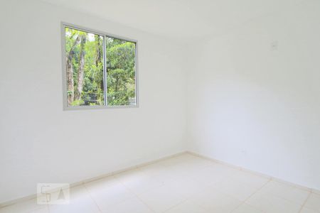 Quarto 2  de apartamento para alugar com 2 quartos, 50m² em Jacarepaguá, Rio de Janeiro