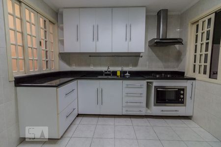 Cozinha de casa para alugar com 3 quartos, 160m² em Campestre, Santo André