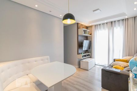 Sala de apartamento à venda com 2 quartos, 48m² em Parque João Ramalho, Santo André