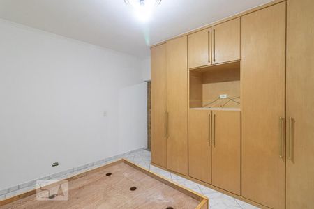 Quarto  de casa para alugar com 1 quarto, 28m² em Vila Dalila, São Paulo