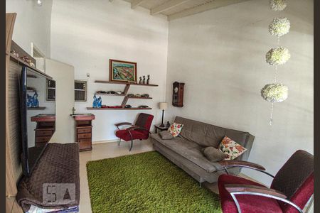 Sala de casa à venda com 4 quartos, 270m² em Centro, São Leopoldo